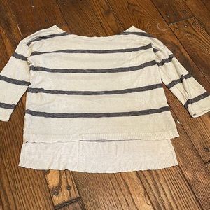 Grey/blue and white sweater